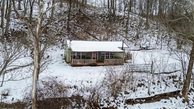 $85,000 | 1763 Johnson Hollow Road, Nebo, IL 62355