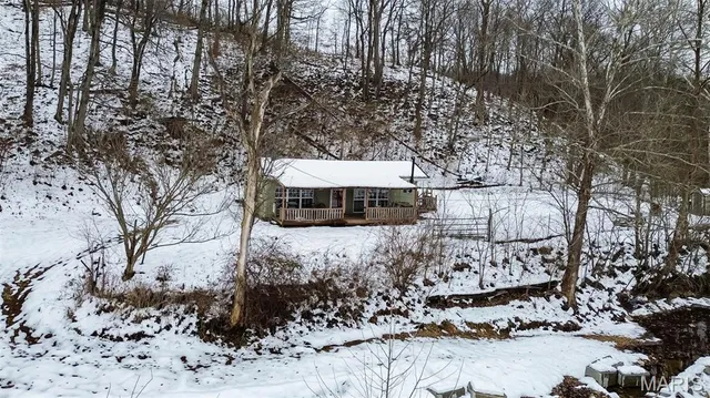 $85,000 | 1763 Johnson Hollow Road, Nebo, IL 62355