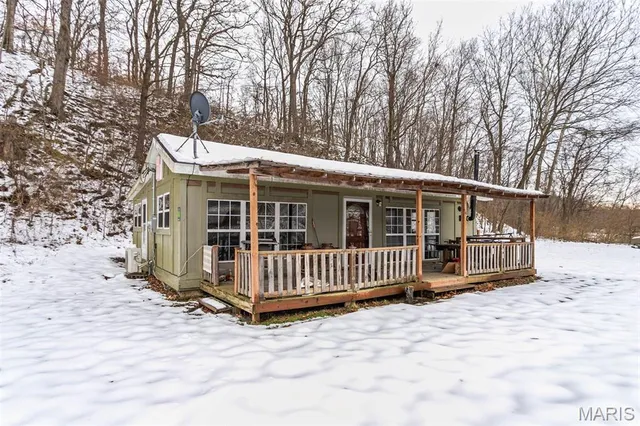 $85,000 | 1763 Johnson Hollow Road, Nebo, IL 62355