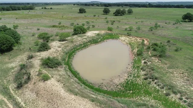 $175,945 | 3 County Road 109, Mingus, TX 76463