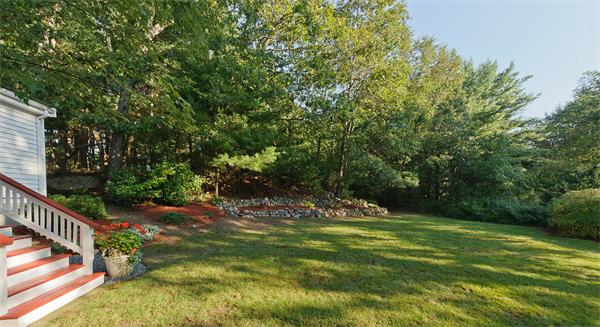 2 Camelot Drive Hingham, MA 02043 - Photo 11 of 12