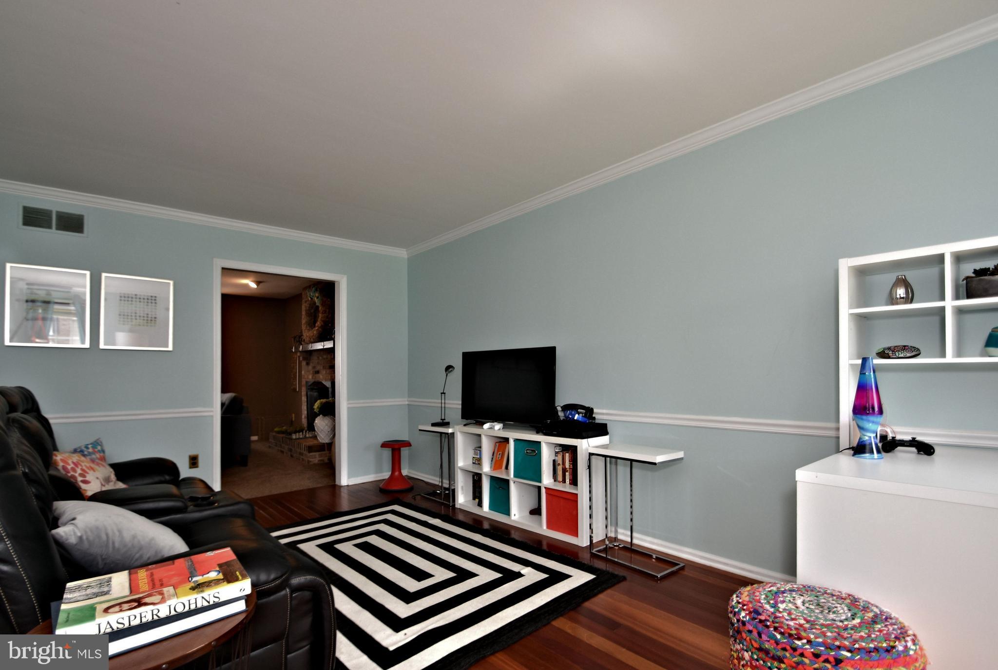 275 Newgate Road Langhorne, PA 19047 - Photo 8 of 36 Gallery Image 8