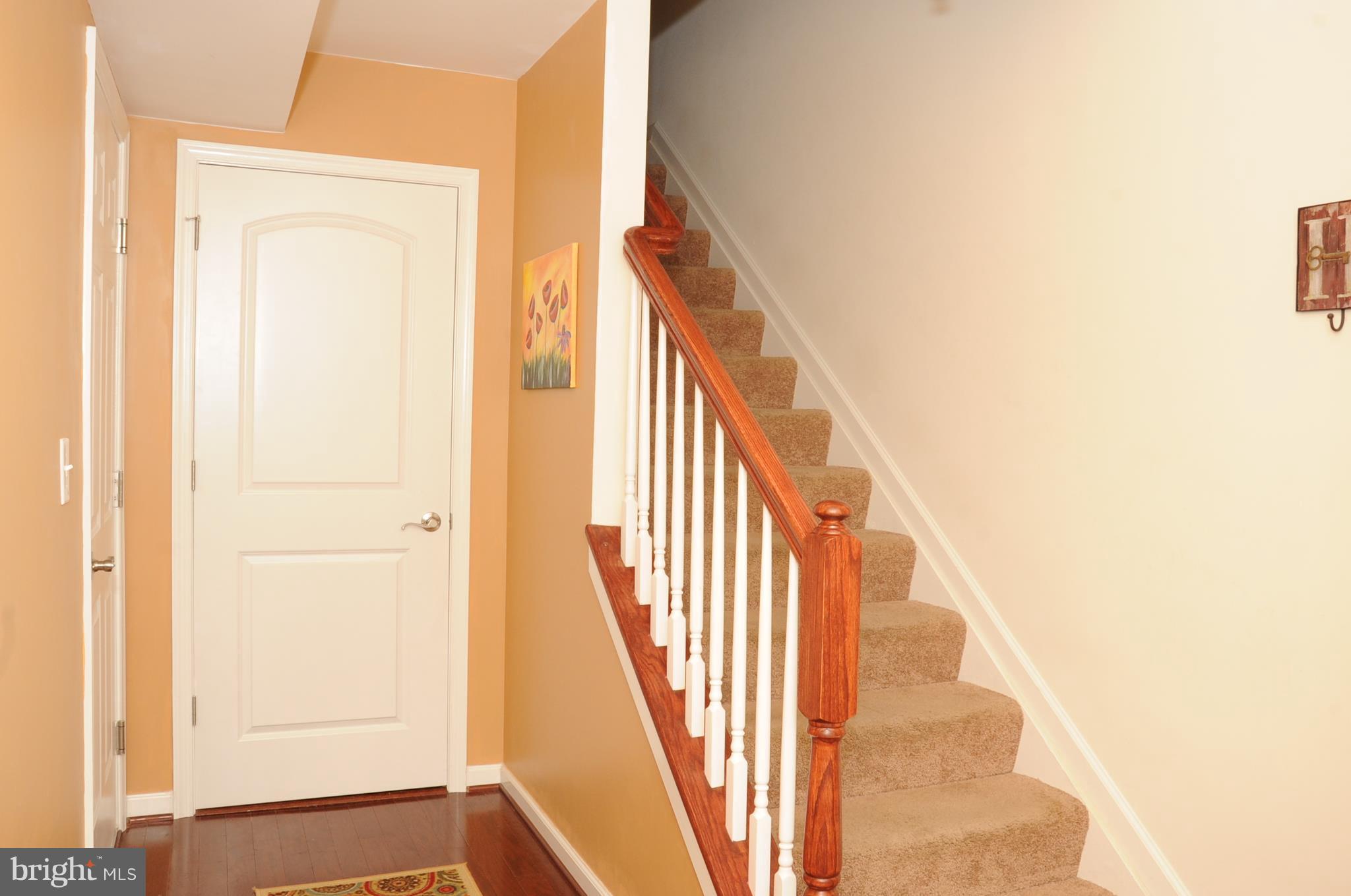 33 Magnolia Drive Elkton, MD 21921 - Photo 4 of 28 Hardwood Floor Entrance