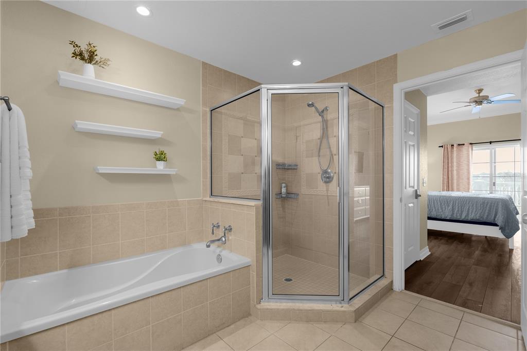 7600 Sandy Ridge Drive, Unit 402 Reunion, FL 34747 - Photo 17 of 44 Gallery Image 17