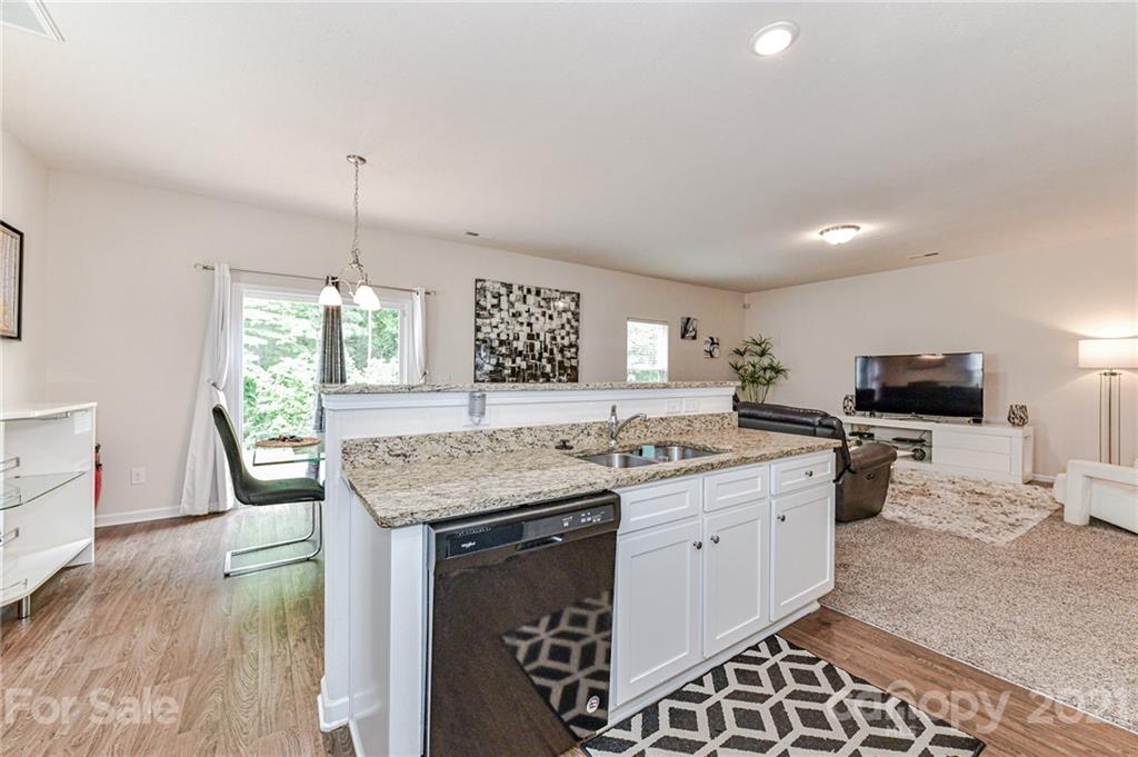 9532 Weikert Road Charlotte, NC 28215 - Photo 14 of 33 Gallery Image 14