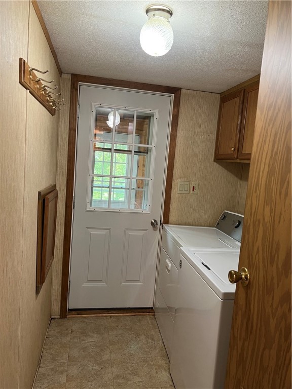 7551 Jackson School Road Lyons, NY 14489 - Photo 21 of 28 Laundry room off kitchen and leads to side porch