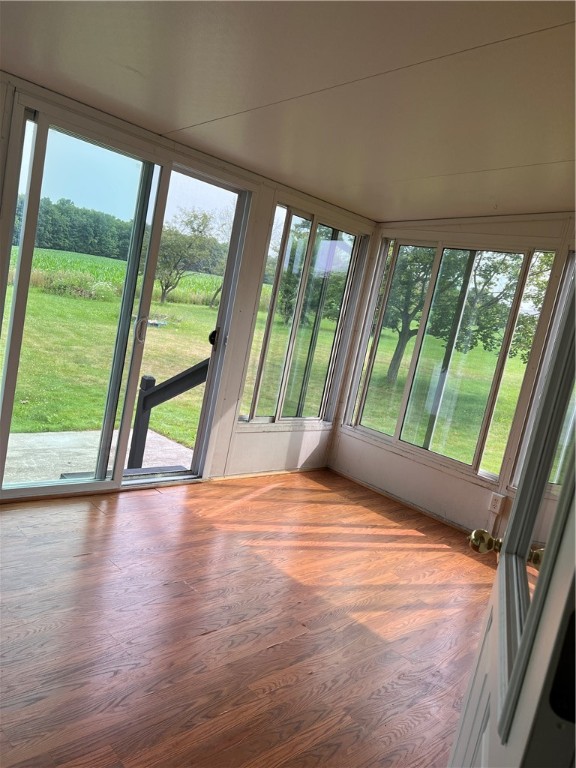 7551 Jackson School Road Lyons, NY 14489 - Photo 6 of 28 3 season room