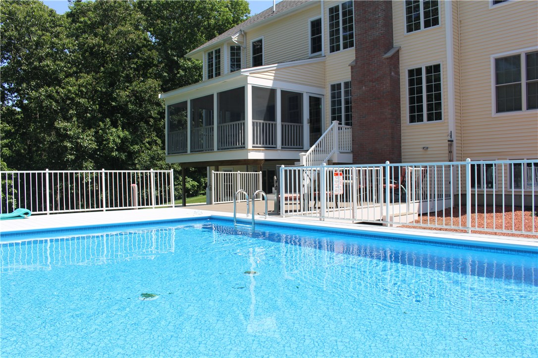 161 Chocolog Road Uxbridge, MA 01569 - Photo 30 of 37 Gallery Image 30