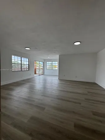 $2,595 | 11840 Northeast 19th Drive, Unit 19, North Miami, FL 33181