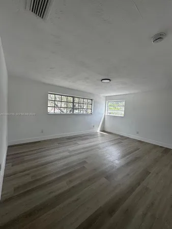 $2,595 | 11840 Northeast 19th Drive, Unit 19, North Miami, FL 33181