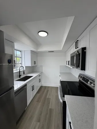 $2,595 | 11840 Northeast 19th Drive, Unit 19, North Miami, FL 33181