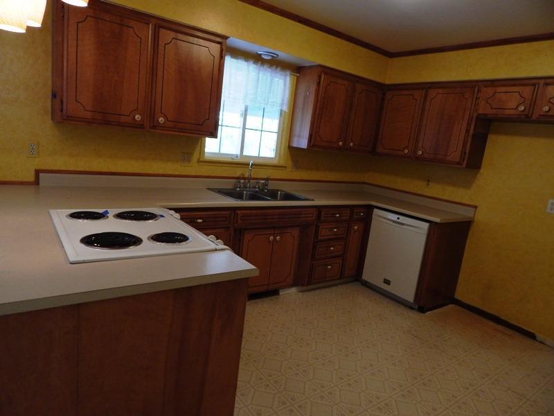 102 Victoria Way Central Point, OR 97502 - Photo 15 of 33 Additional Photo
