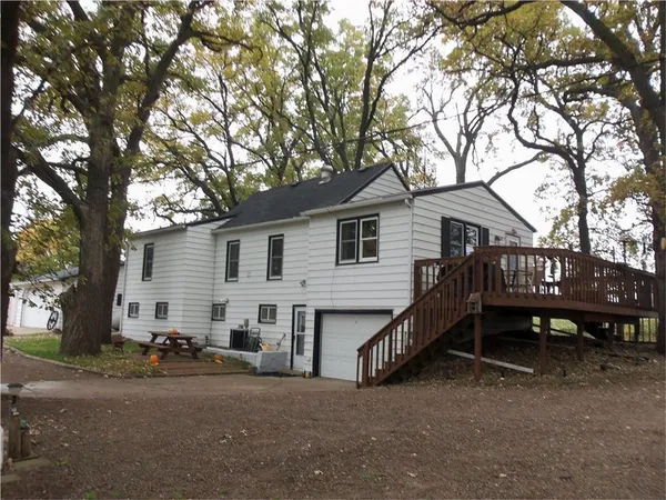 $214,900 | 78665 County Road 46, Albert Lea, MN 56007