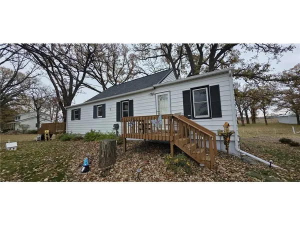 $214,900 | 78665 County Road 46, Albert Lea, MN 56007