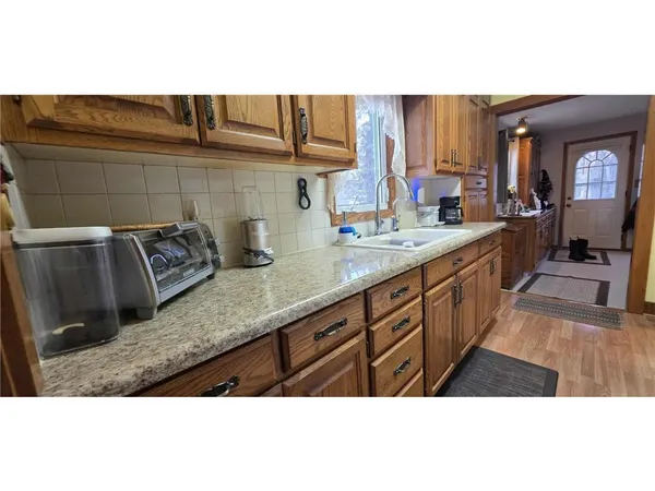 $214,900 | 78665 County Road 46, Albert Lea, MN 56007