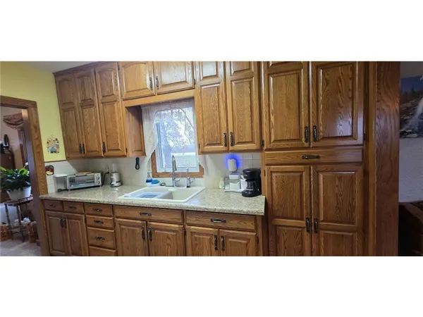 $214,900 | 78665 County Road 46, Albert Lea, MN 56007