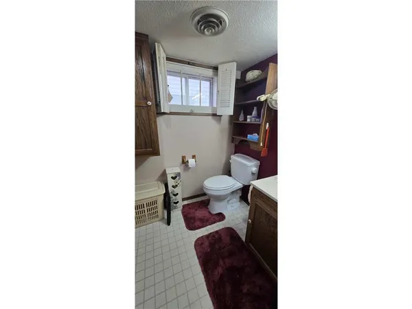 $214,900 | 78665 County Road 46, Albert Lea, MN 56007