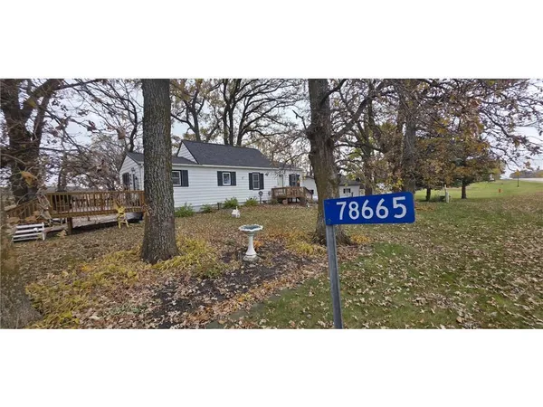 $214,900 | 78665 County Road 46, Albert Lea, MN 56007