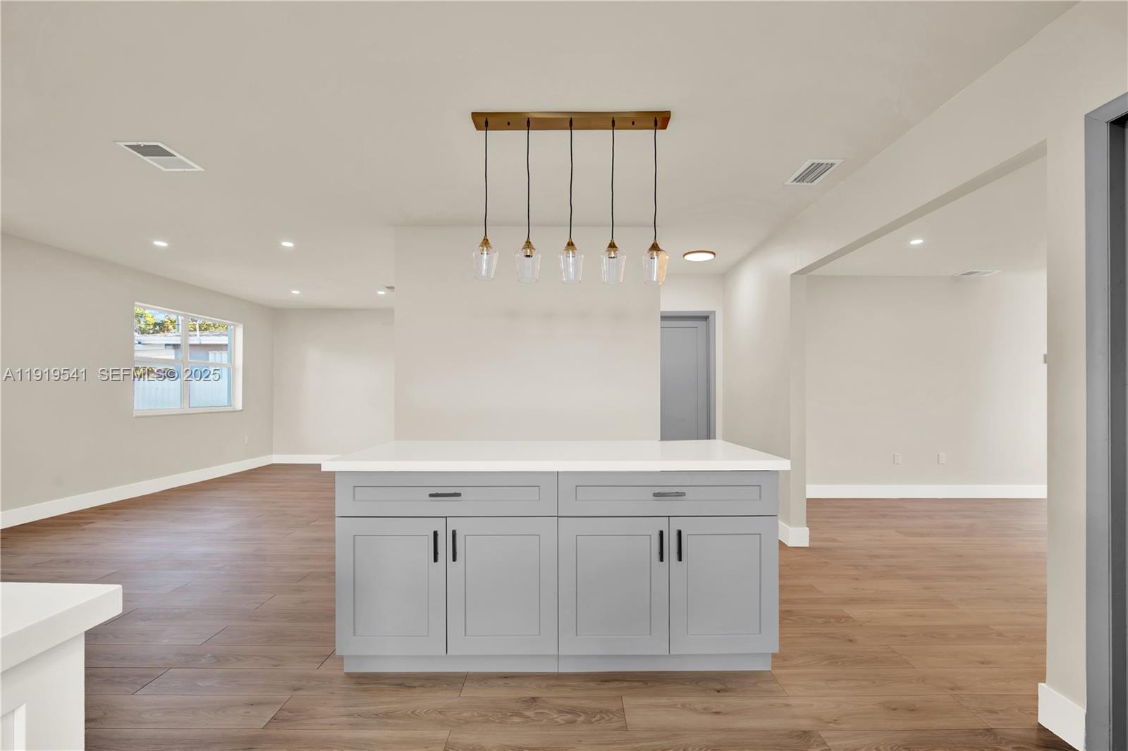 131 Northeast 18th Street Homestead, FL 33030 - Photo 12 of 37