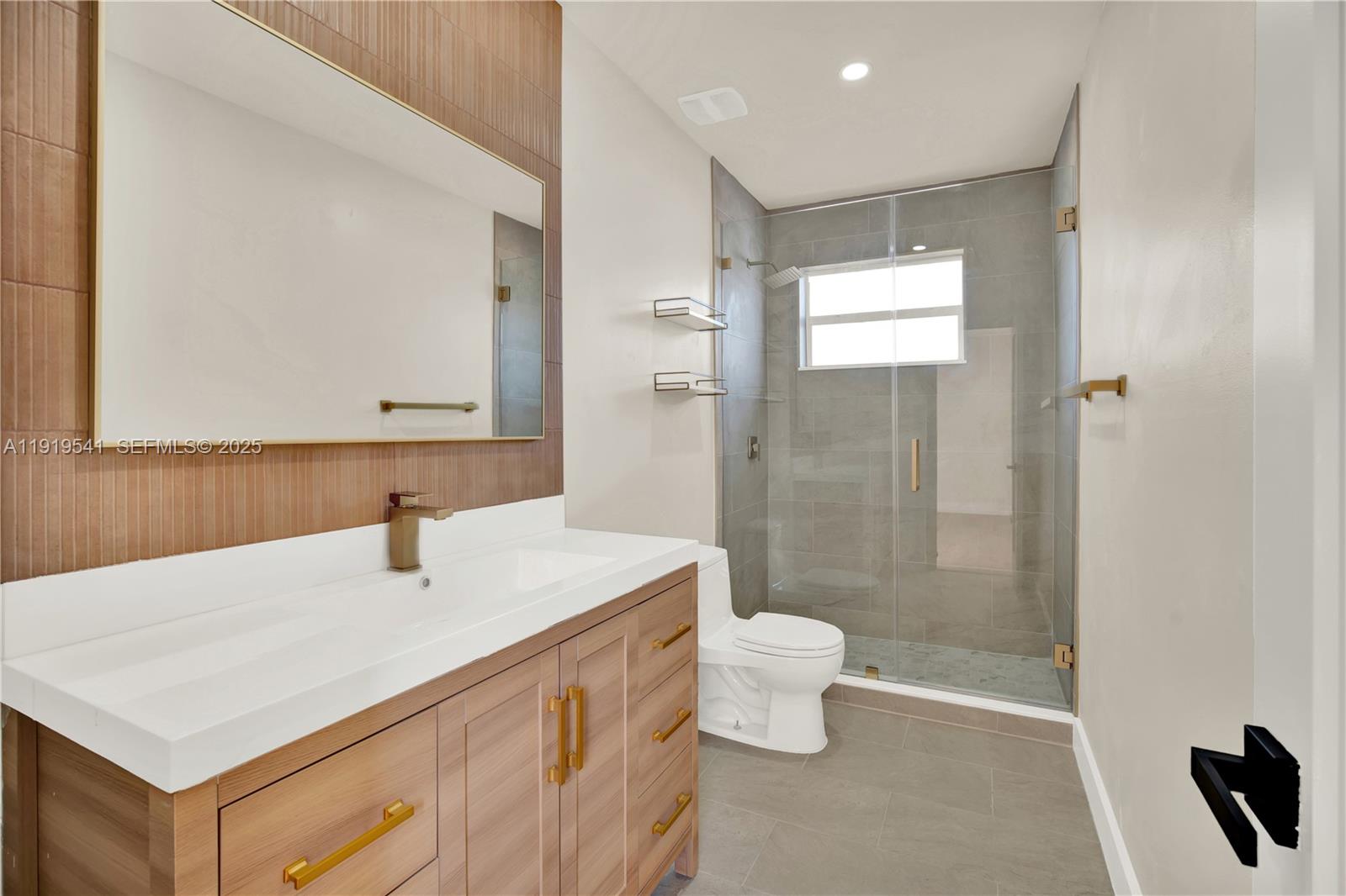 131 Northeast 18th Street Homestead, FL 33030 - Photo 20 of 37