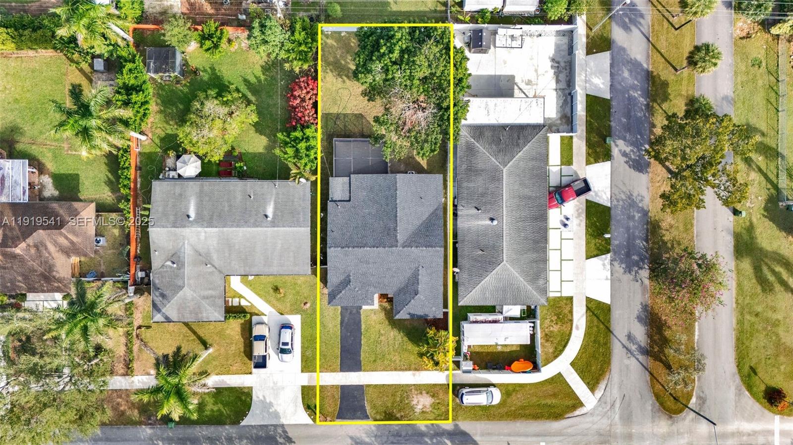 131 Northeast 18th Street Homestead, FL 33030 - Photo 35 of 37