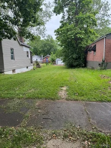 $11,000 | 6922 Plymouth Avenue, University City, MO 63130