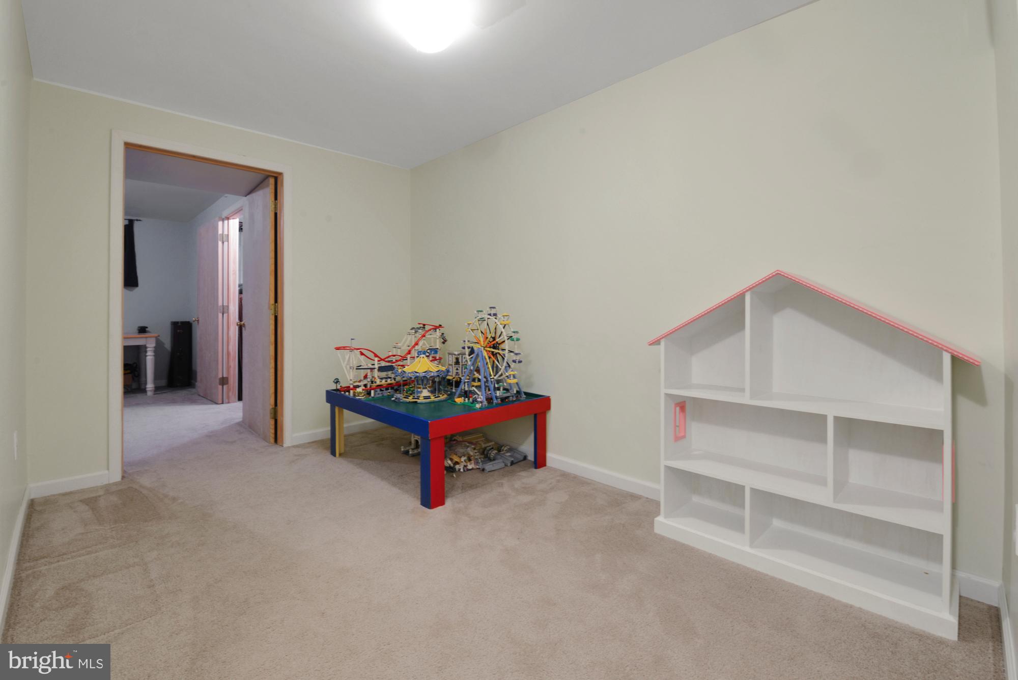 6 Pleasure Road Ephrata, PA 17522 - Photo 22 of 26 Gallery Image 22