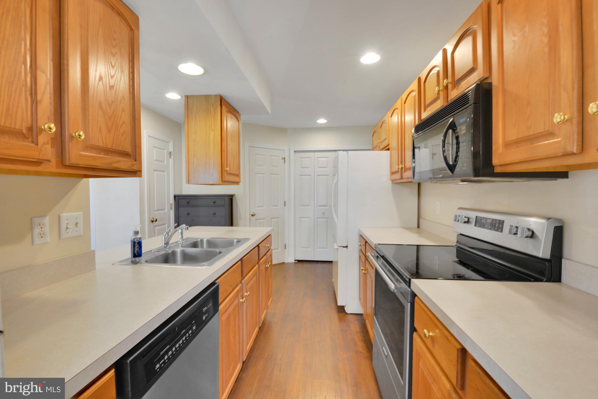 6 Pleasure Road Ephrata, PA 17522 - Photo 8 of 26 Gallery Image 8