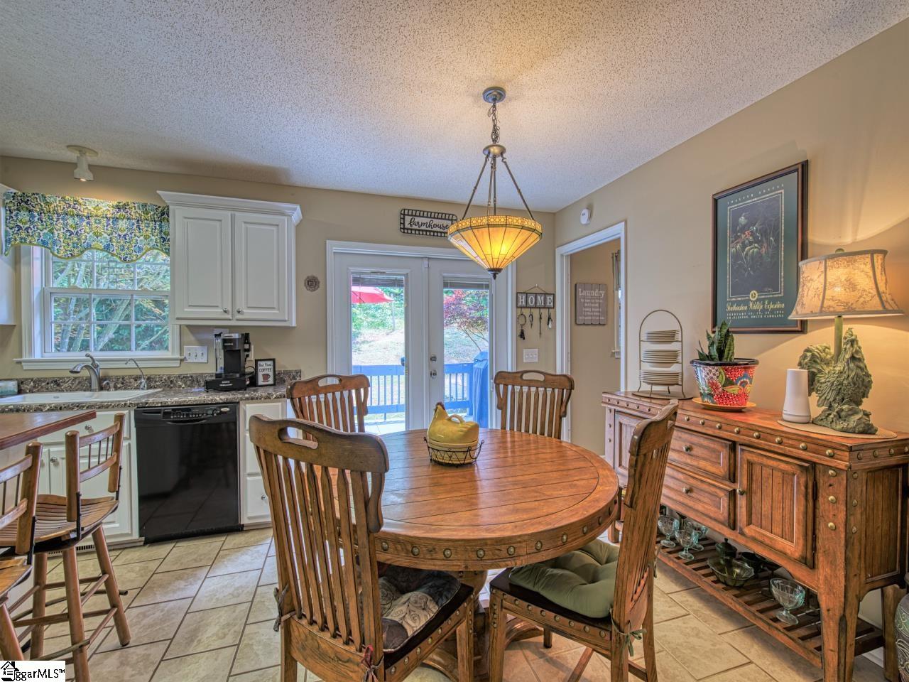 534 Pleasant View Road Pickens, SC 29671 - Photo 27 of 35