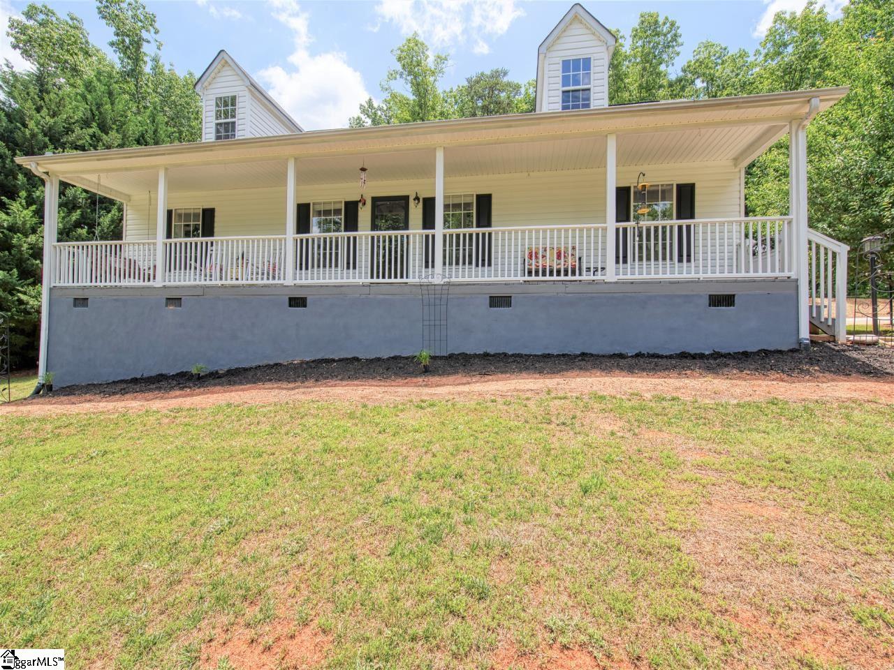 534 Pleasant View Road Pickens, SC 29671 - Photo 4 of 35