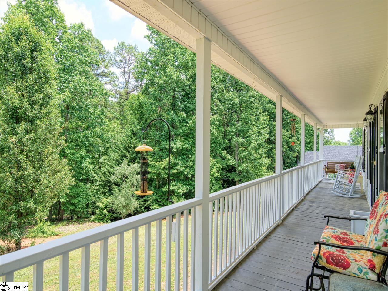 534 Pleasant View Road Pickens, SC 29671 - Photo 5 of 35