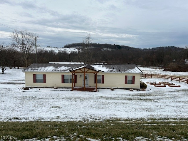 4305 Tabor Ridge Road Northeast Mineral City, OH 44656 - Photo 1 of 8 View of single story home