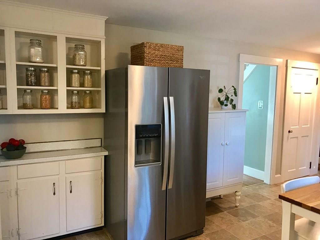 132 Topsfield Road Wenham, MA 01984 - Photo 6 of 21 Gallery Image 6