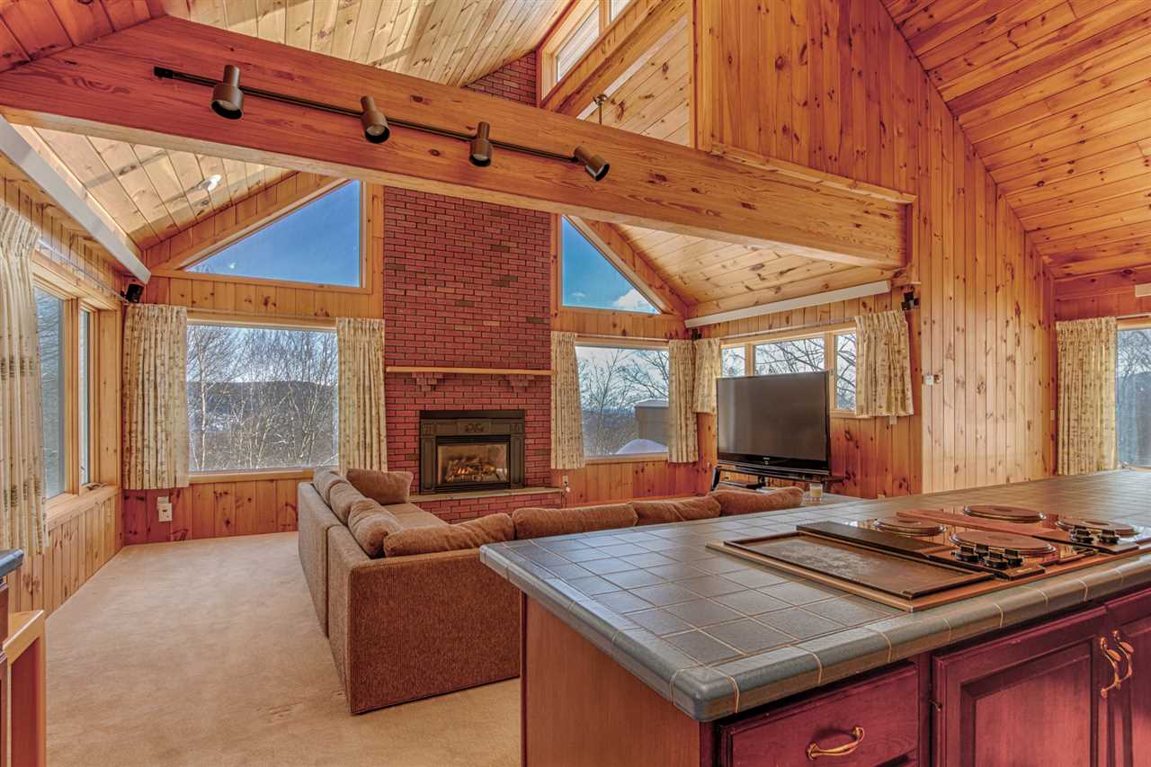 132 Great Trail Road Killington, VT 05751 - Photo 4 of 27 Gallery Image 4