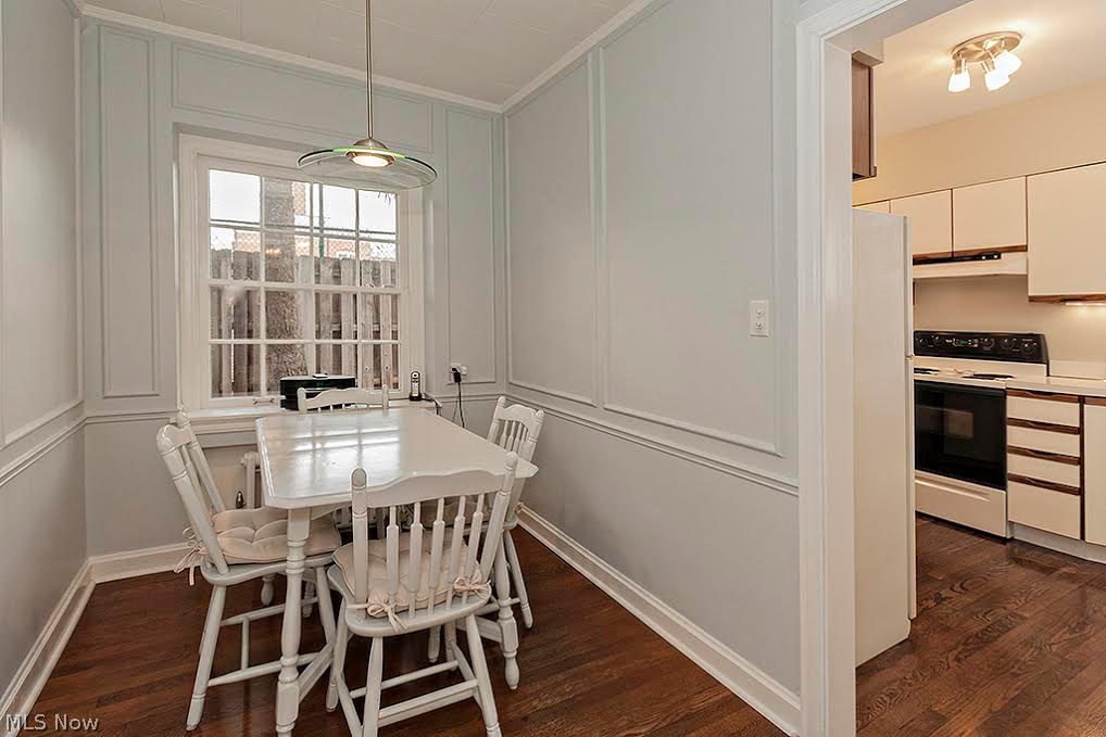 3289 Ardmore Road Cleveland, OH 44120 - Photo 7 of 23 Breakfast nook has built in pantry!
