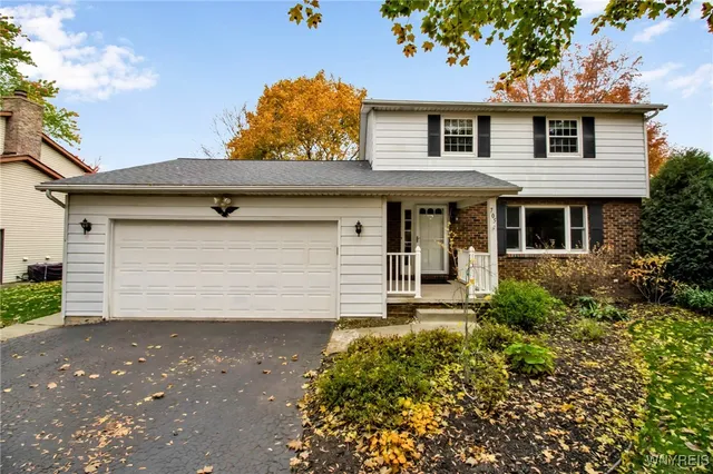 $309,900 | 705 Powell Lane, Lewiston, NY 14092