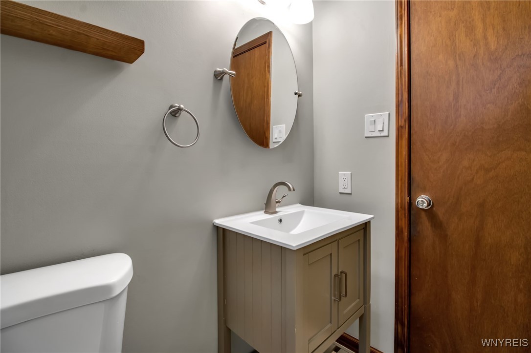 705 Powell Lane Lewiston, NY 14092 - Photo 26 of 50