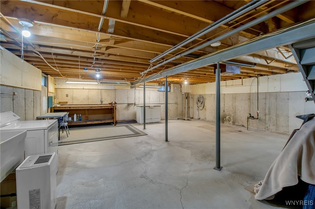 705 Powell Lane Lewiston, NY 14092 - Photo 44 of 50