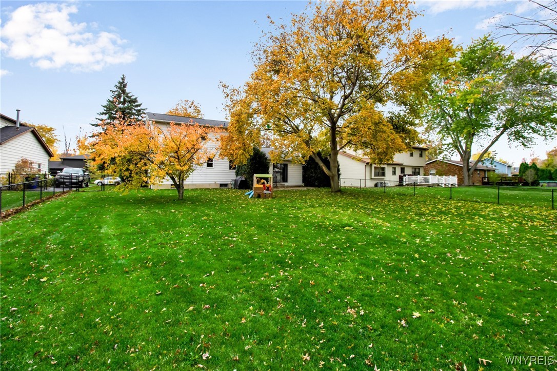 705 Powell Lane Lewiston, NY 14092 - Photo 9 of 50