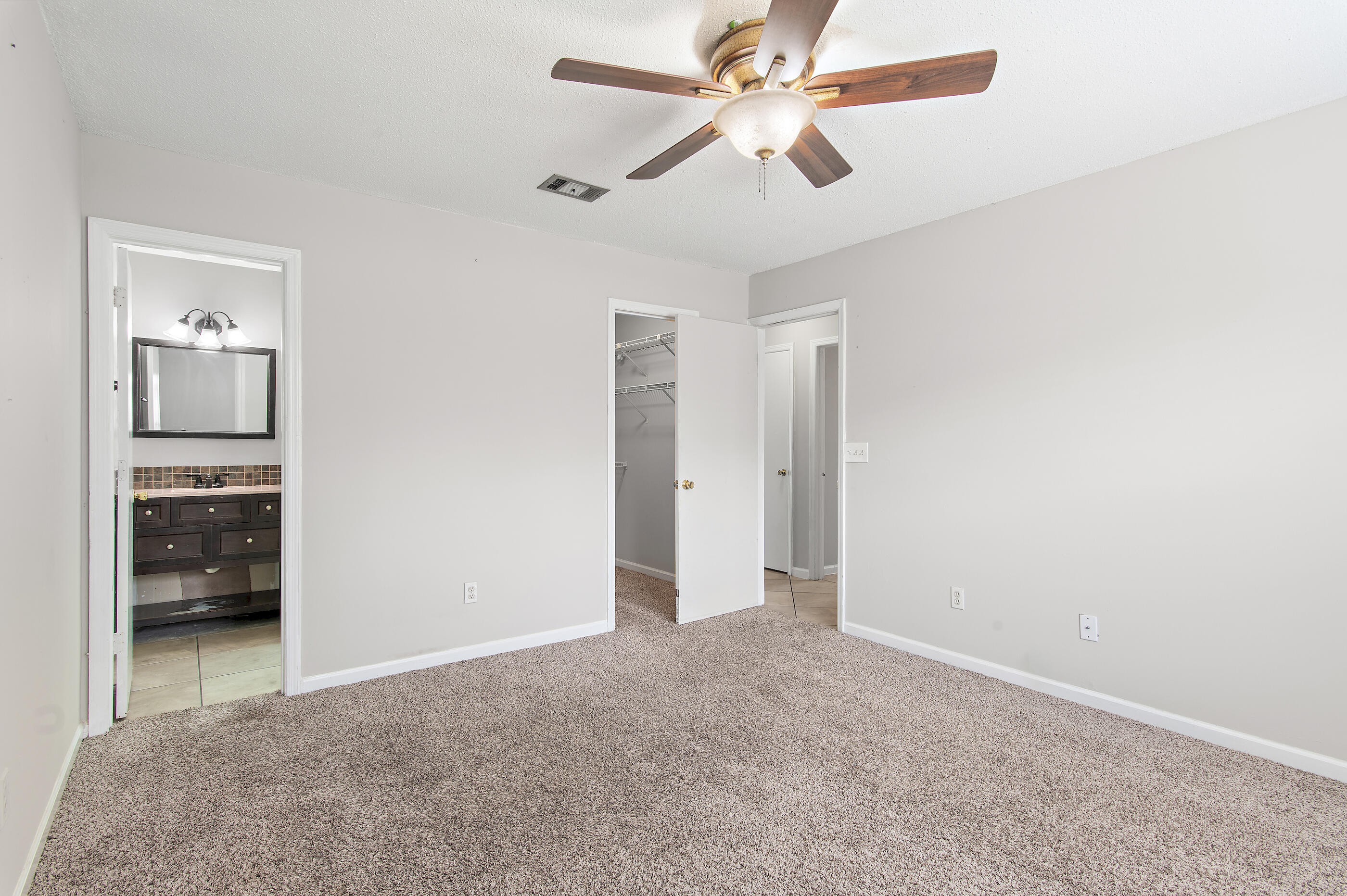 50 Rue D Honfleur Destin, FL 32541 - Photo 13 of 25 Primary bedroom