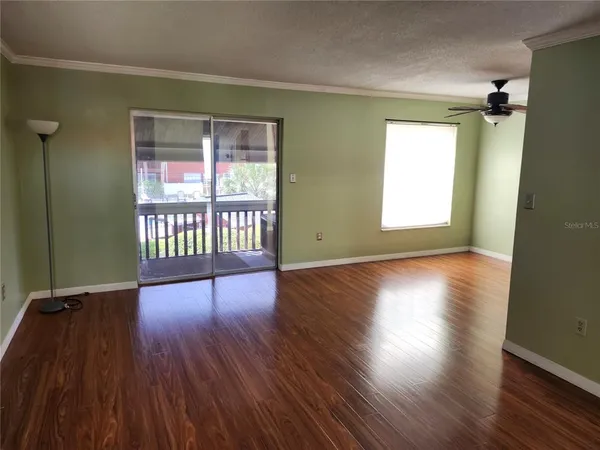 $1,300 | 8212 11th Street North, Unit D, St. Petersburg, FL 33702