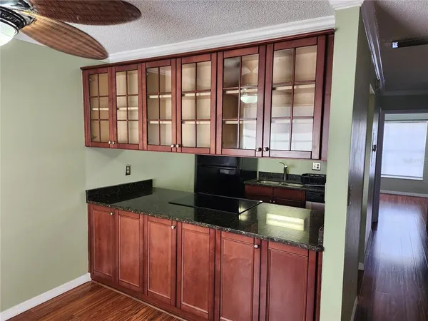 $1,300 | 8212 11th Street North, Unit D, St. Petersburg, FL 33702