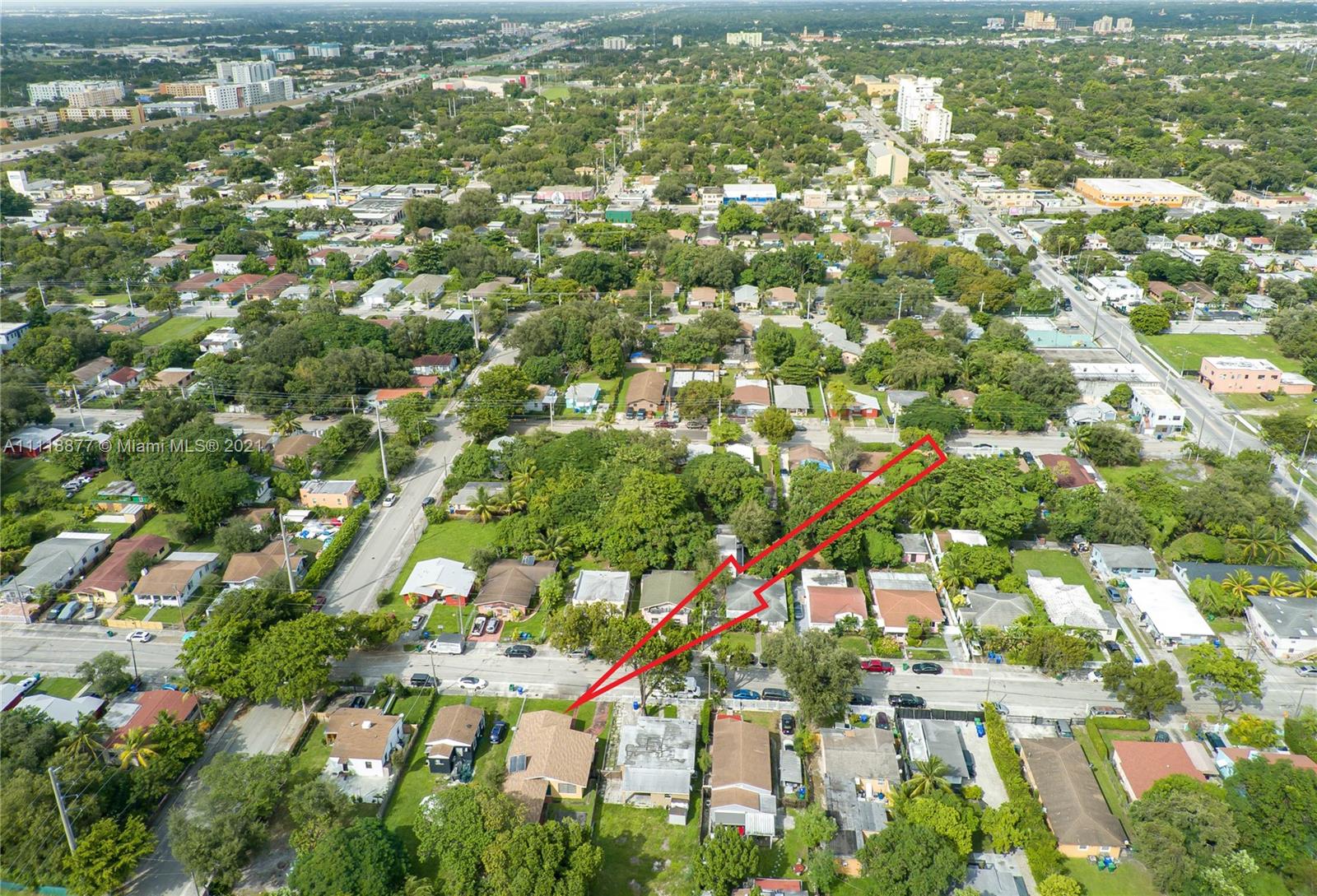 270 Northwest 50th Street Miami, FL 33127 - Photo 7 of 21 a view of yard