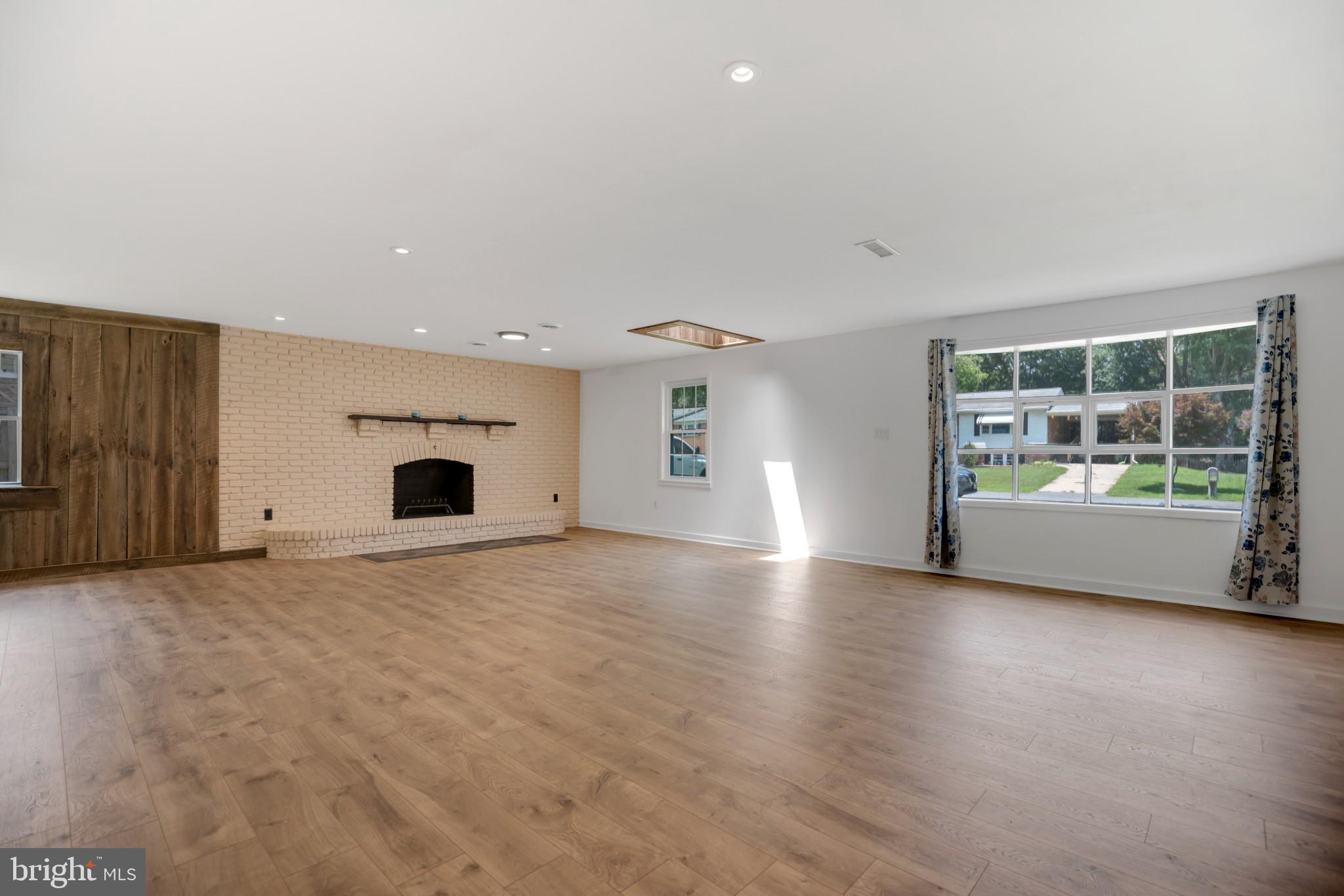11617 Rivershore Drive Dunkirk, MD 20754 - Photo 3 of 27