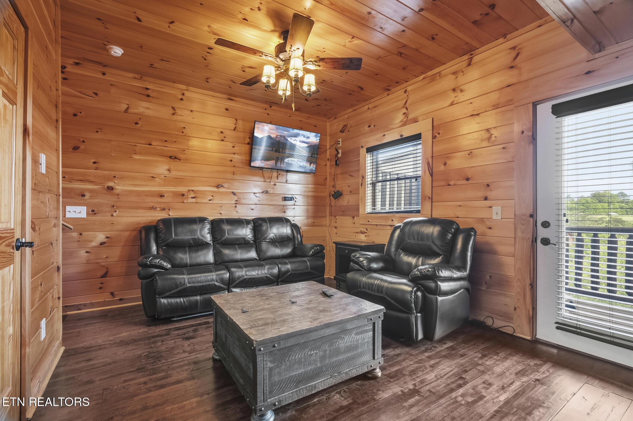 1571 Rainbow Ridge Way Sevierville, TN 37862 - Photo 19 of 44 dsc05006