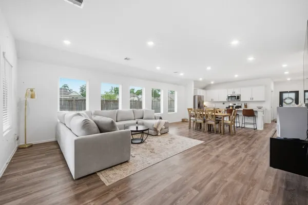 $312,000 | 1386 Antigua Drive, Conroe, TX 77301