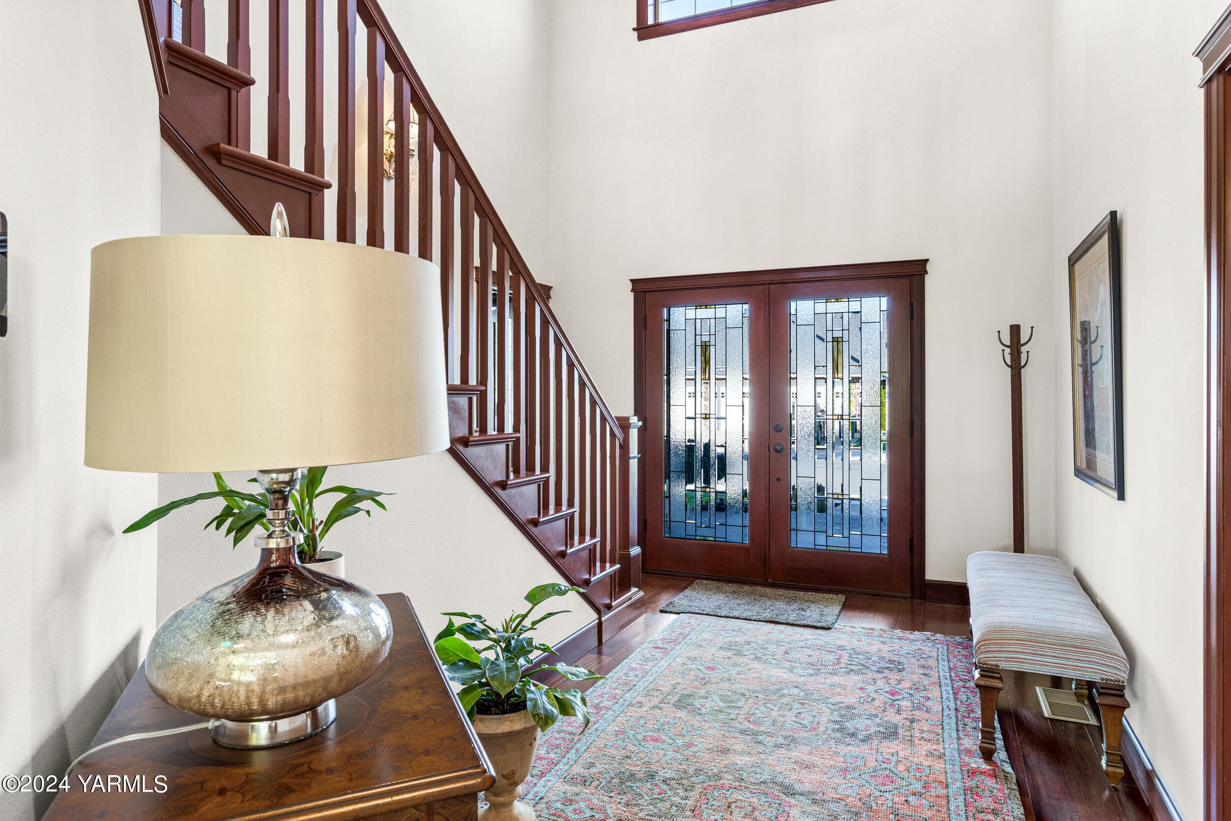 8800 Braeburn Loop Yakima, WA 98903 - Photo 8 of 45 Front Door Entry