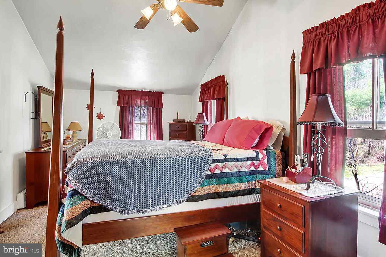 4895 Fake Road York, PA 17406 - Photo 14 of 28 Gallery Image 14