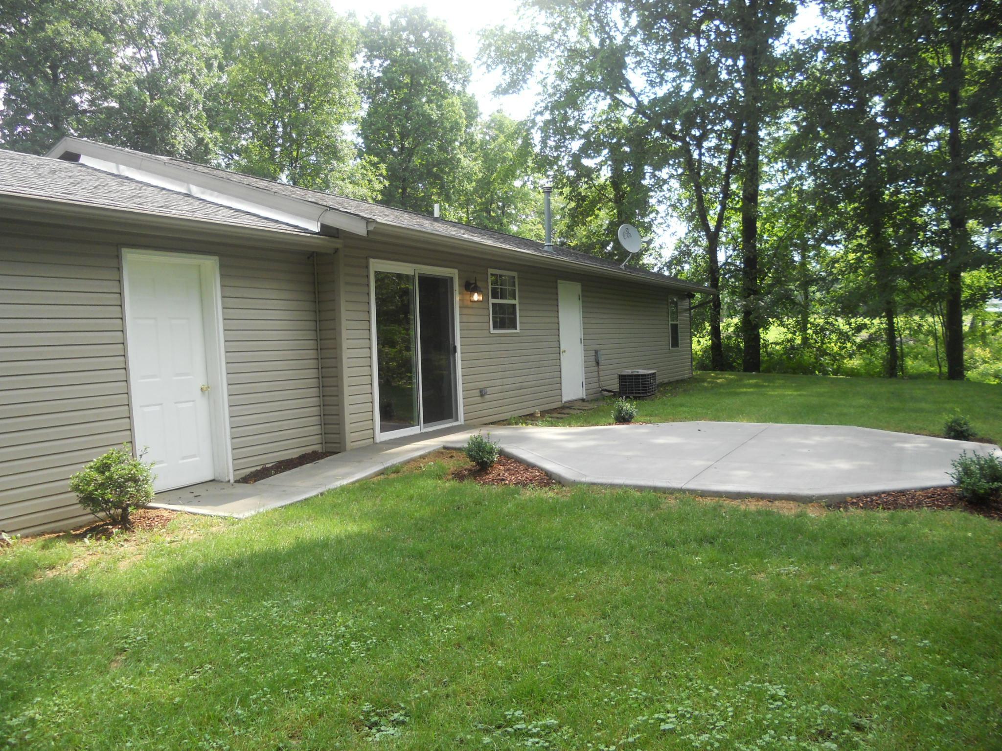 380 Hicks Road Zanesville, OH 43701 - Photo 8 of 11