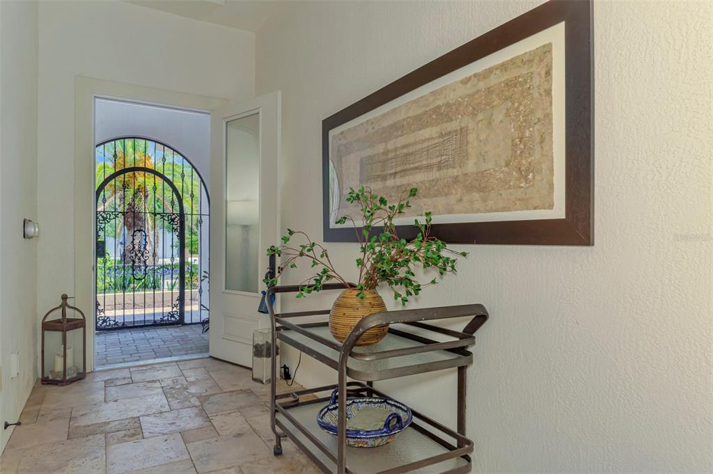 256 Pensacola Road Venice, FL 34285 - Photo 10 of 100